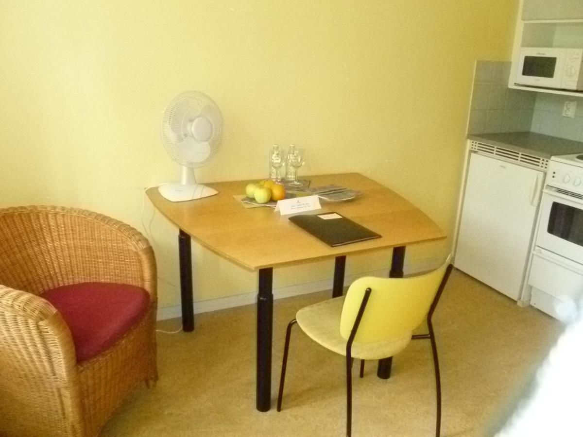Отель Summer Hotel Villa Aria Савонлинна